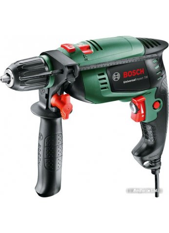 Электродрель Bosch Universallmpact 700